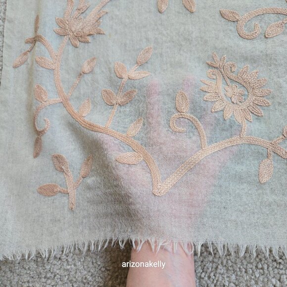 Woven Wool Scarf With Chain Stitch Embroidery Carolina Amato Lightweight - Picture 3 of 13